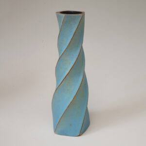 Emily Myers 10. Twist faceted vase - tall