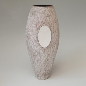Emily Myers 13. Oval indent vase – white scratched