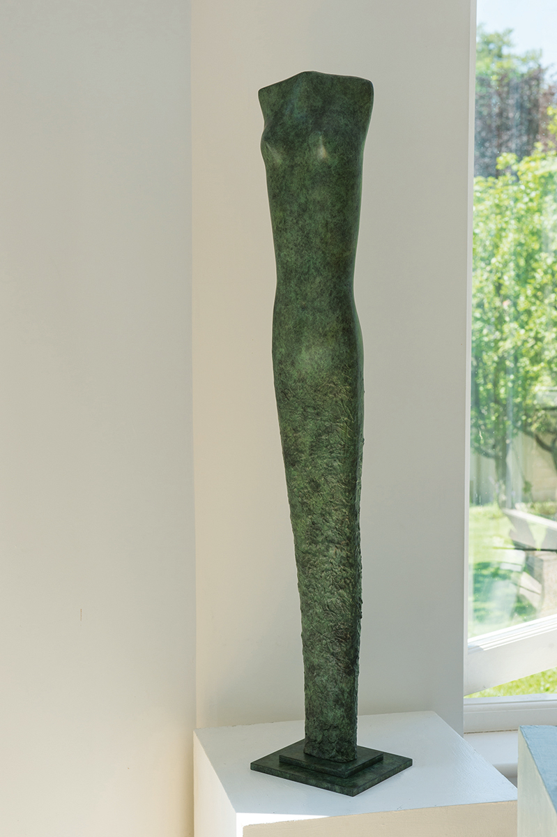 Young Venus bronze edition 1 of 9 100 x 18 x16 cm £4,750