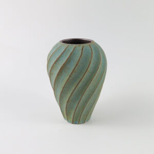 Emily Myers 32. Twist faceted mini