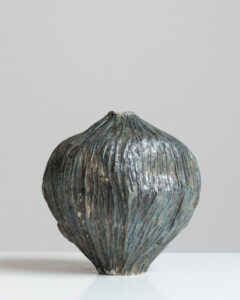 Lise Herud Braten 84. Organic vase