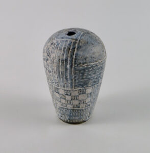 Yo Thom 280 Pebble Vase