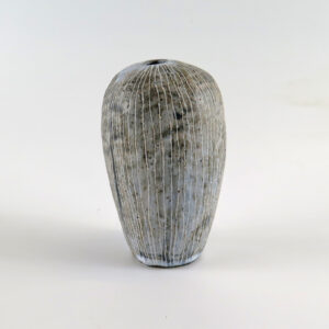 Yo Thom 202 Pebble Vase